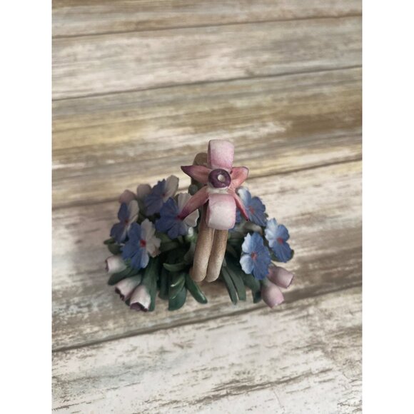 Vintage Capodimonte Tiche Porcelain Flower Figurines Lot of 5 Roses Basket - Picture 3 of 16